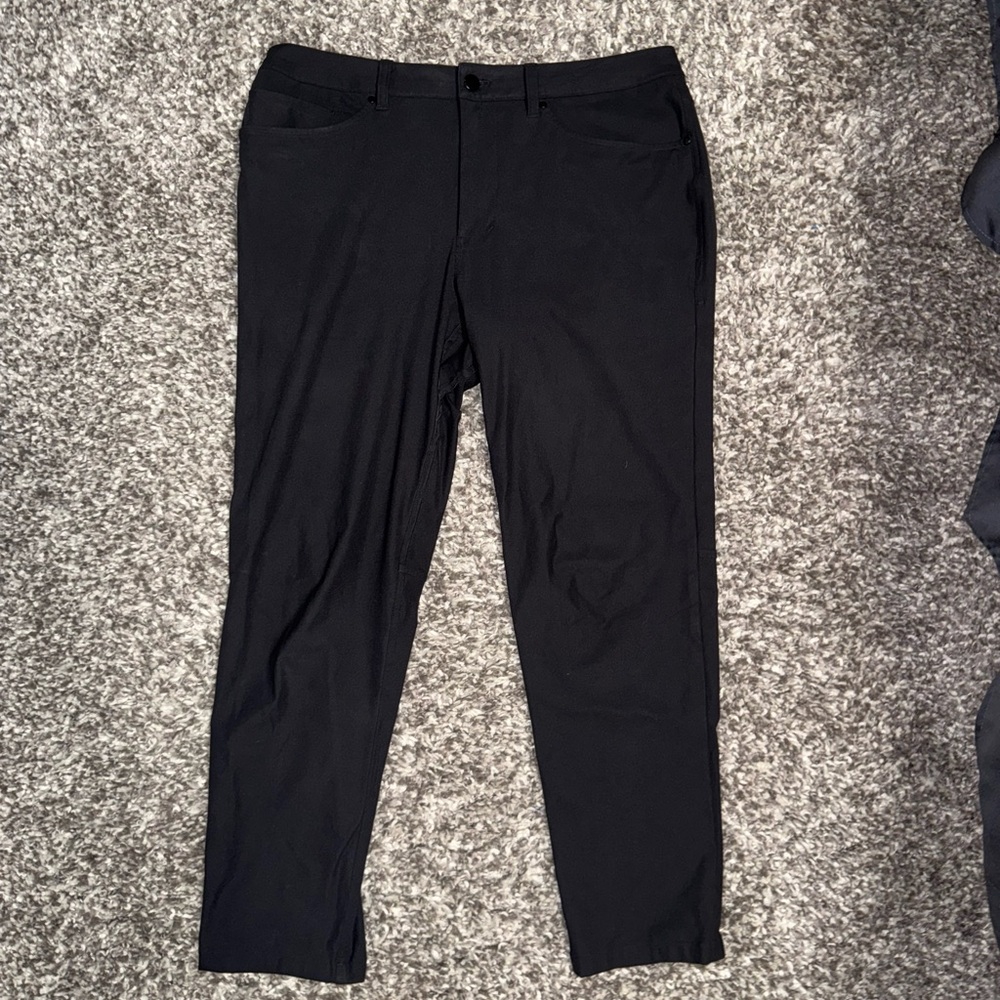 Lulu ABC Slim-Fit